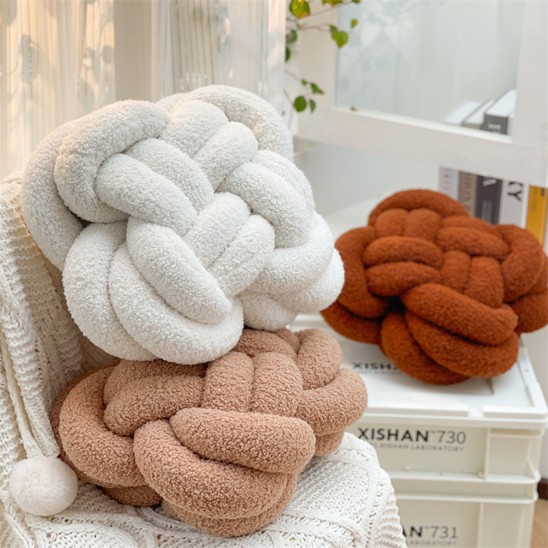 Új, színes, kézzel készített, kerek gömb alakú gyermekpárna, fotózáshoz, kanapéra való, dekoratív alakú párnahuzat_voghion.com