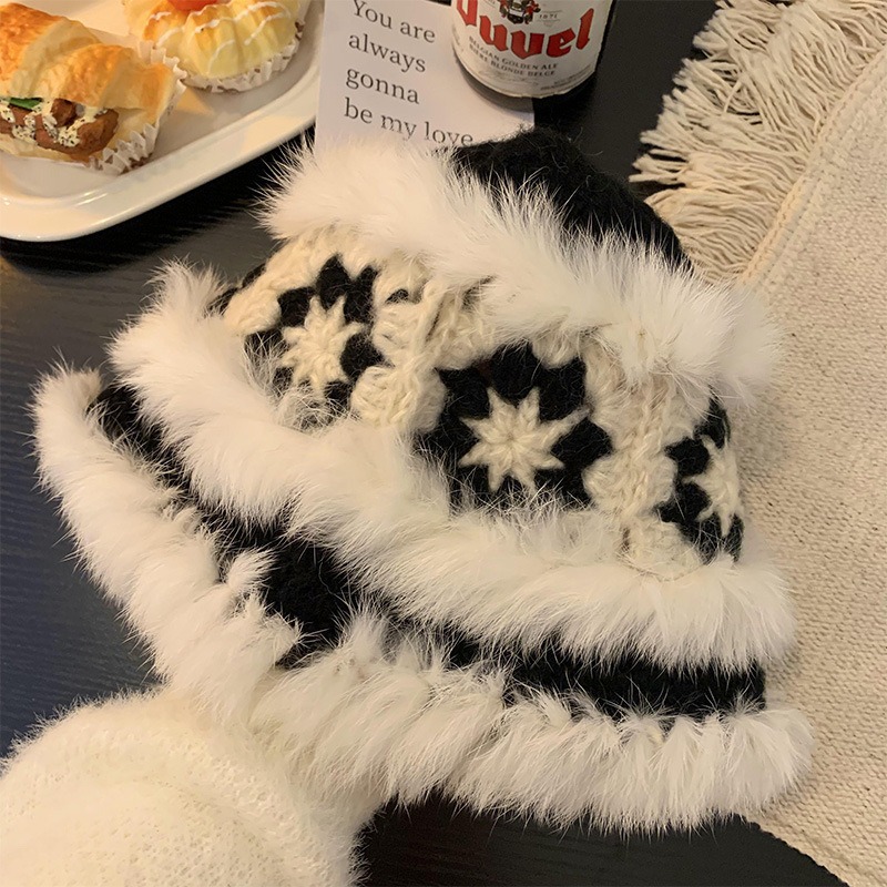 블랙 컬러 블록 사자 모자