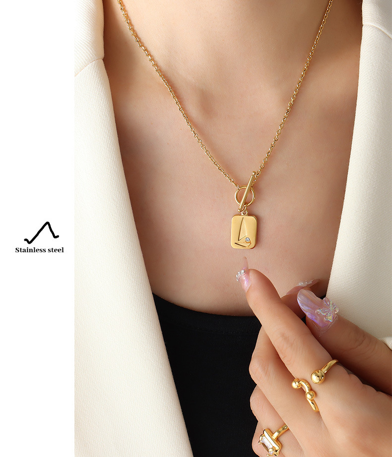 ins wind OT fibbia pendente quadrato triangolare zircone intarsiato collana geometrica titanio acciaio K oro catena clavicola unisex_voghion.com