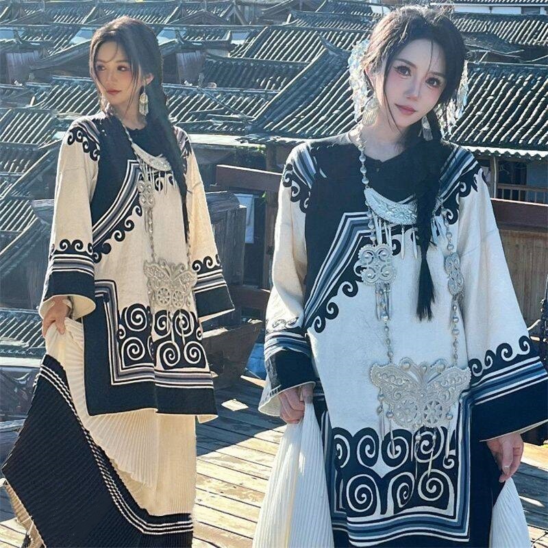 New Yi clothing studio clothing new Chinese style Chinese style girlfriends travel photography traditional minority Photo Clothing