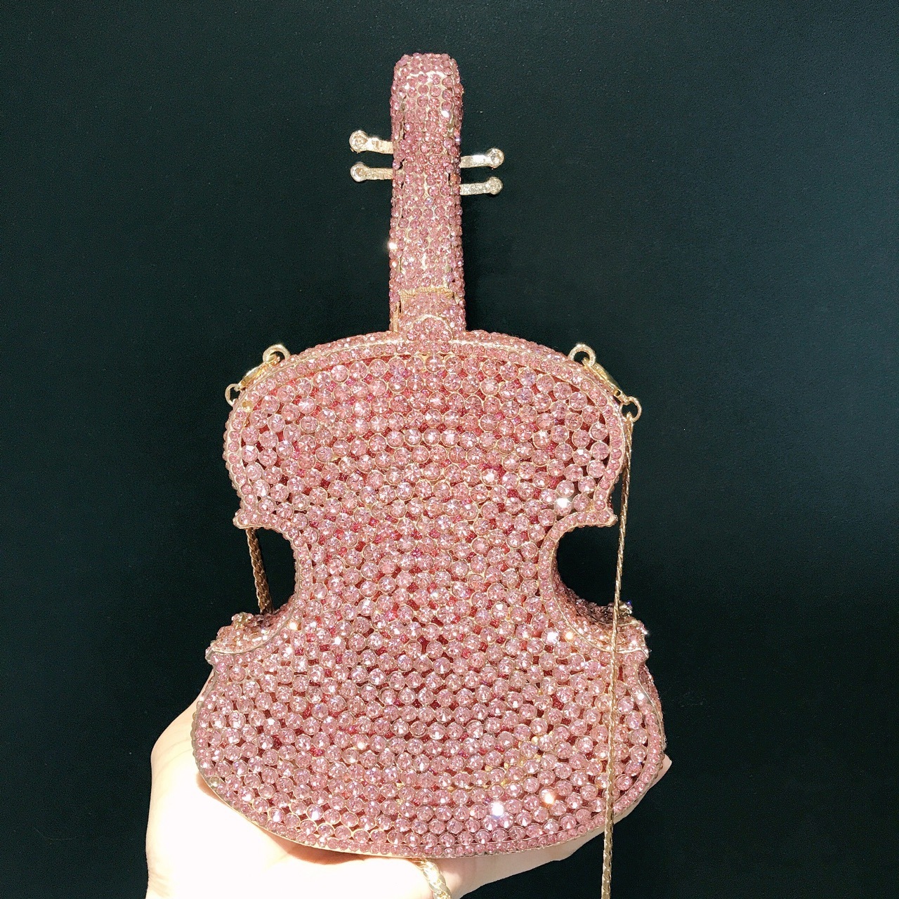 Seleccione estrictamente el violín de diamantes fabricantes de bolsas de cena de diamantes transfronterizos bolsas de mano de banquete europeas y estadounidenses bolsa de embrague