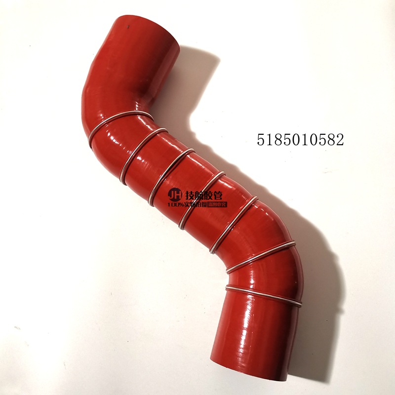 北方奔驰中重卡中冷器进气胶管5185010582