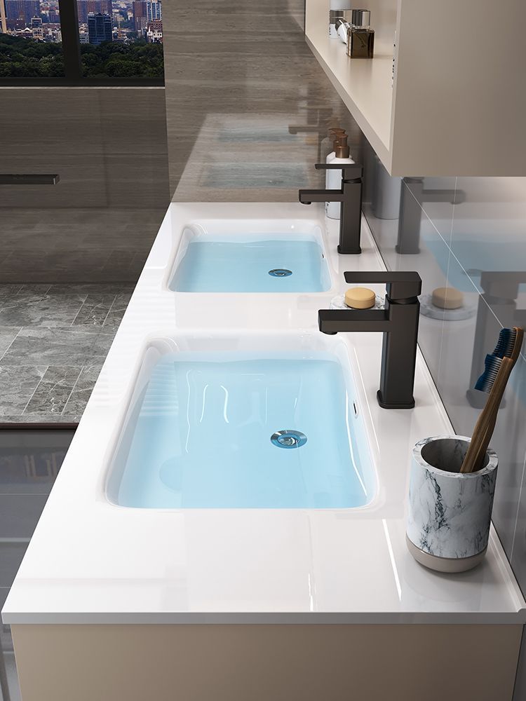 50afc4d1-0be8-4175-af13-546c8dc85d4a.jpe