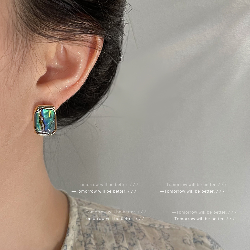 模特修好_0014_组 1 拷贝 16.jpg