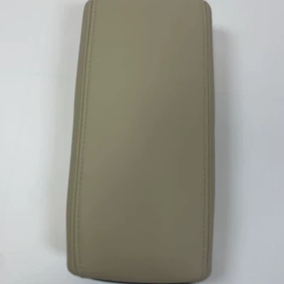 Sürətlər qutusu və əl tormozu başlıqları 6Th Generation Car Center Armrest