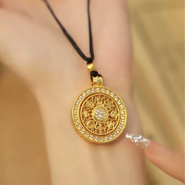 Ancient Gold Inlaid Diamond Rotatable Auspicious Eight Treasures Compass Copper Gold-Plated Pendant Peace and Fortune Necklace DIY Accessories