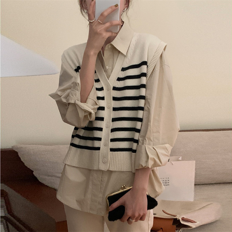Estilo preppy Chaleco de punto a rayas para el desgaste exterior suelta apilados otoño nuevo cuello en V botón suéter chaleco para las mujeres image 4