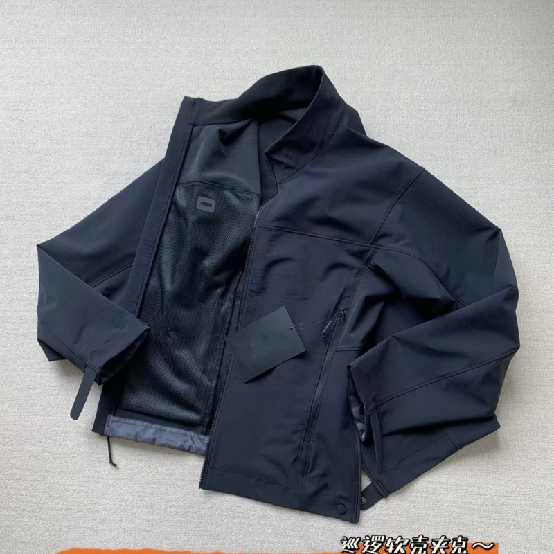 Autumn collection men's softshell patrol jacket, suitable for both urban commuting and light outdoor activities, windproof and waterproof, model A1069 Autumn collection men's softshell patrol jacket, suitable for both urban commuting and light outdoor activities, windproof and waterproof, model A1069
