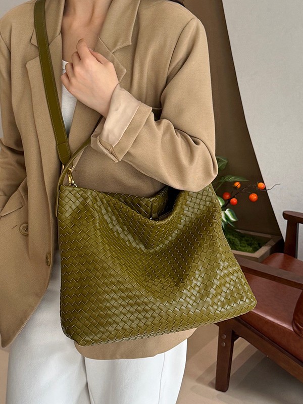 Bolsa para mujeres 2026 comercio exterior nueva textura de alta calidad tejida versátil bolso de mano de gran capacidad de lujo ligero bolso de viaje
