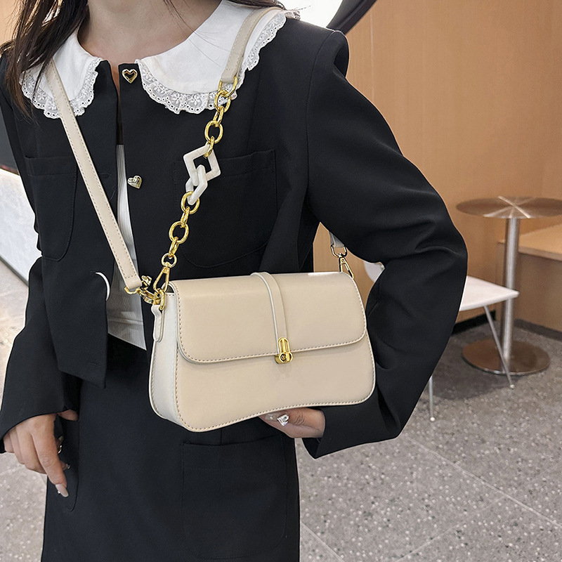 Borse originali casual per le donne 2023 nuova texture high-end luce di lusso catena di nicchia borsa a tracolla ascella borsa a tracolla singola da donna_voghion.com