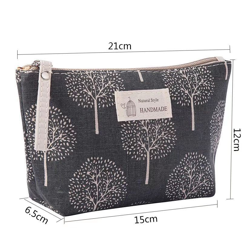 Women's Medium All Seasons Canvas Animal Tree Lattice Streetwear Square Zipper Cosmetic Bag display picture 1