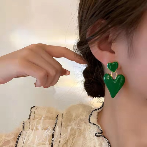 2 pairs European and American exaggerated green base oil love earrings 925 silver needle fashion trend earrings temperament earrings 