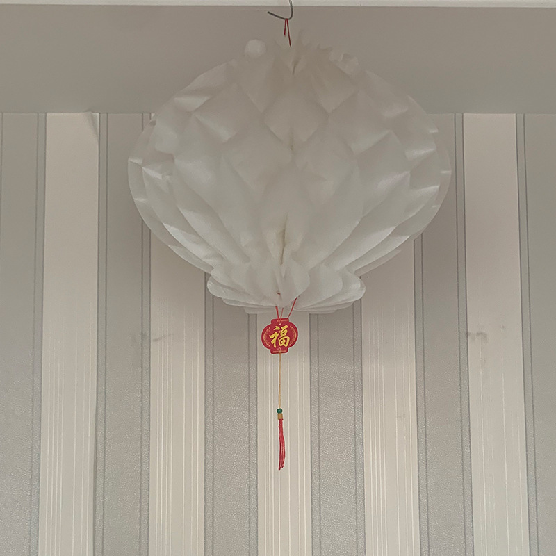 白色圆球清明塑纸灯笼