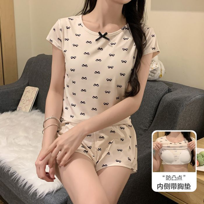 Con almohadilla para el pecho, seda de hielo, cuello redondo acanalado, Douyin, transmisión en vivo, pequeño libro rojo, moda de verano, pijamas de manga corta, servicio a domicilio para mujeres
