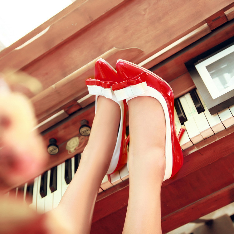 Summer Fashion Sweet Patent Leather High Heel Fine Heel Pointed Bow Shallow Mouth Fashion Women's Shoes 2024 New Women