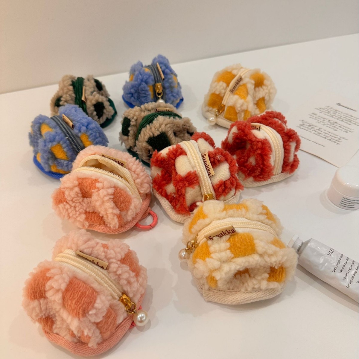 3991 Colorful Waffle Velvet Cute Mini Bag 3D Earphone Protective Case Soft Shell AirPods Portable Storage Bag