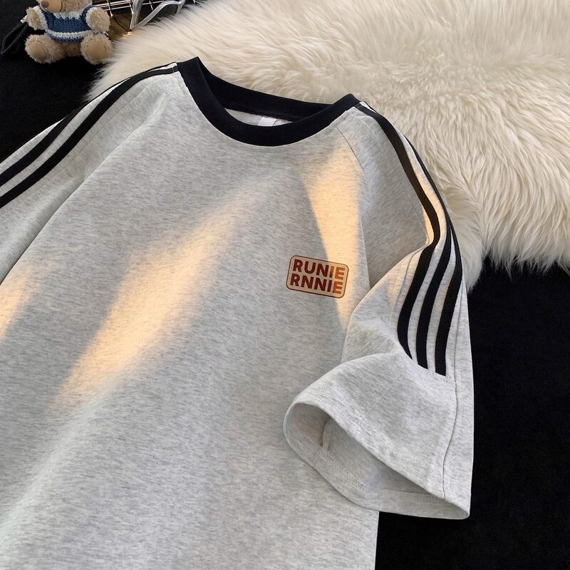 Heavyweight Pure Cotton T-Shirt, American Retro Sports Style, Three Stripes, White and Gray Short-Sleeve T-Shirt for Men, Summer Trendy Brand, Loose Fit, Large Size Top Heavyweight Pure Cotton T-Shirt, American Retro Sports Style, Three Stripes, White and Gray Short-Sleeve T-Shirt for Men, Summer Trendy Brand, Loose Fit, Large Size Top