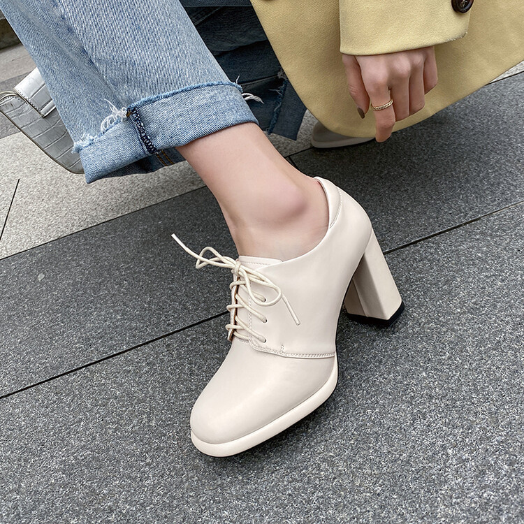 White high heels women's summer 2024 New lace-up spring and autumn British leather shoes design sense niche temperament single shoes