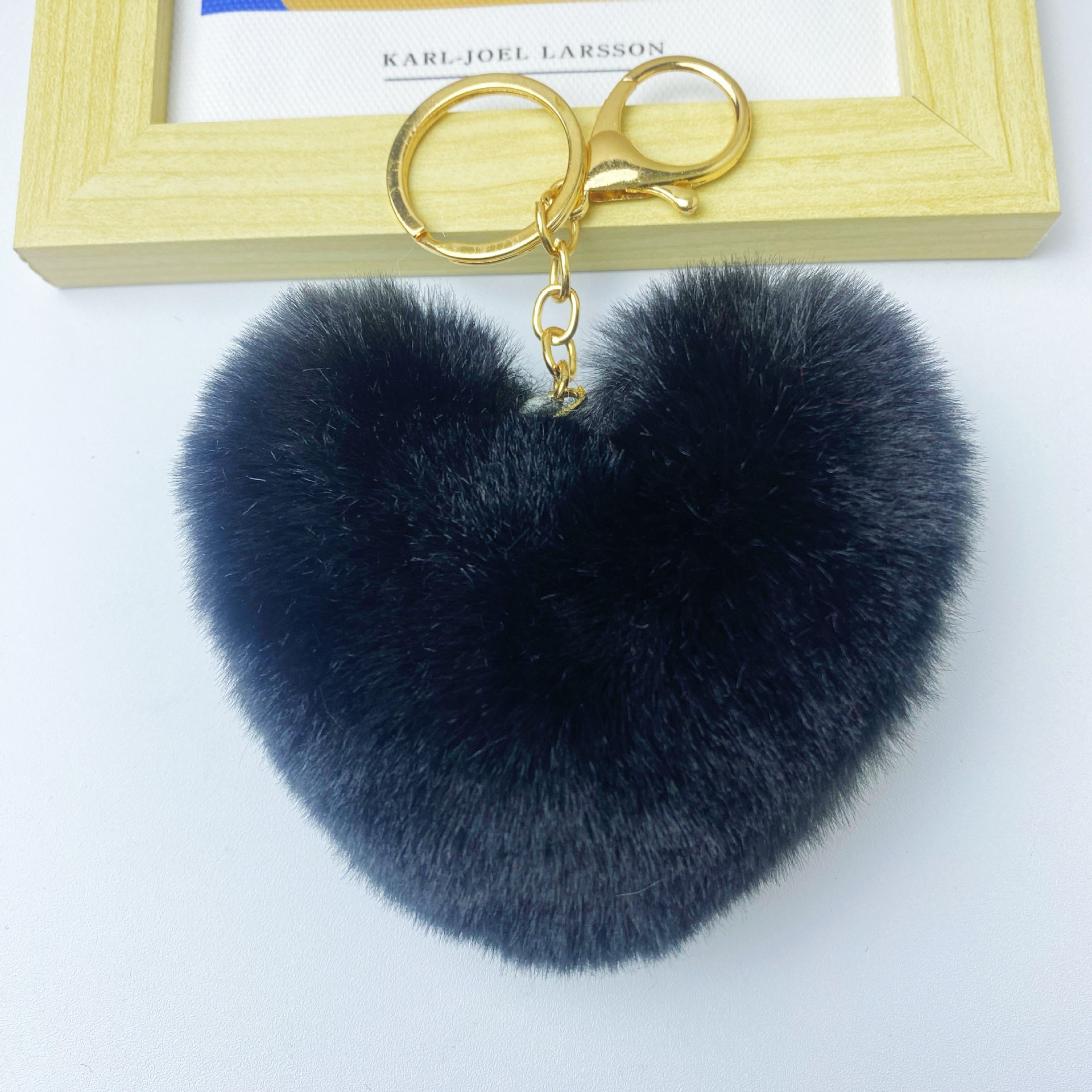 愛の毛玉キーホルダー、イミテーションウサギ毛桃型ぬいぐるみペンダント、カップル、車、バッグの飾り、ギフト、卸売、手作り