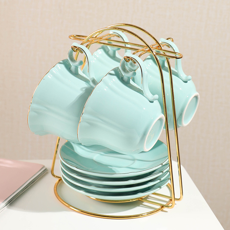 Taza de café y platillo traje estilo europeo Luz de lujo taza de café simple taza de té juego de té de cerámica taza de té negro té de la tarde estante de entrega