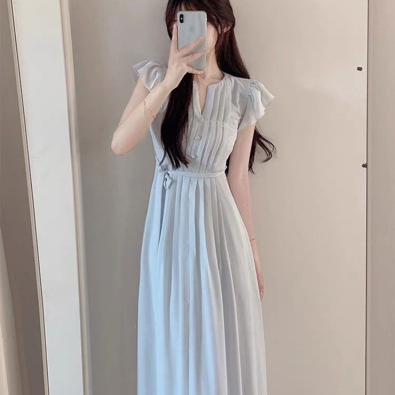 Gejiaショッピングモールの2025年夏の女性用スリムで優しくスリムな小さなフライングスリーブのルーズドレス|undefined