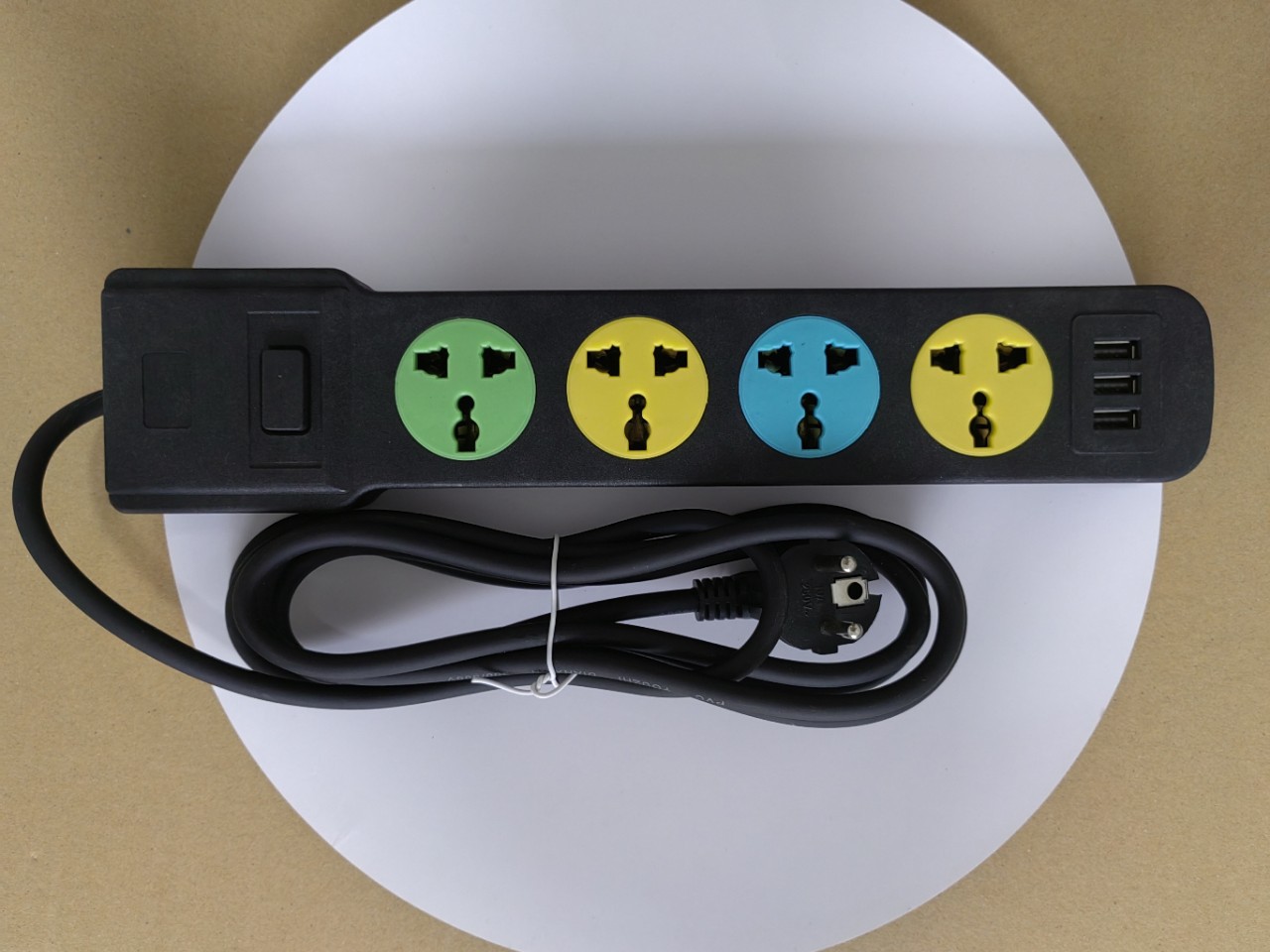 Regleta de Enchufes con Interruptor para Comercio Transfronterizo, Venta al por Mayor, Extensión de Enchufe Multi-toma, USB Inteligente, Aplicable en Múltiples Países