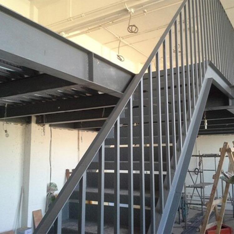 坚邦醇酸清漆彩钢板管道金属防锈防腐涂料施工便捷长效防护