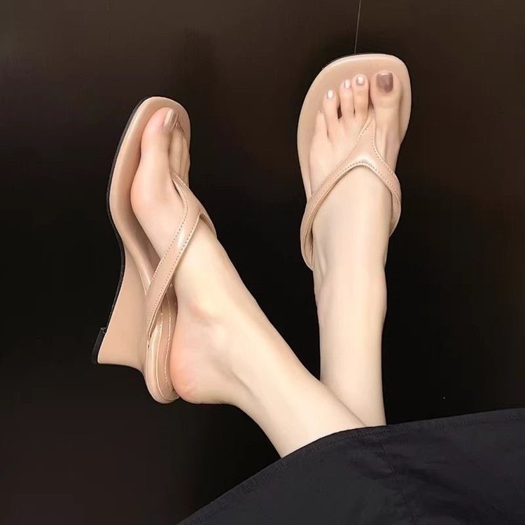 2026 nuevo estilo francés de hadas con falda de tacones altos zapatillas frías de verano image 5