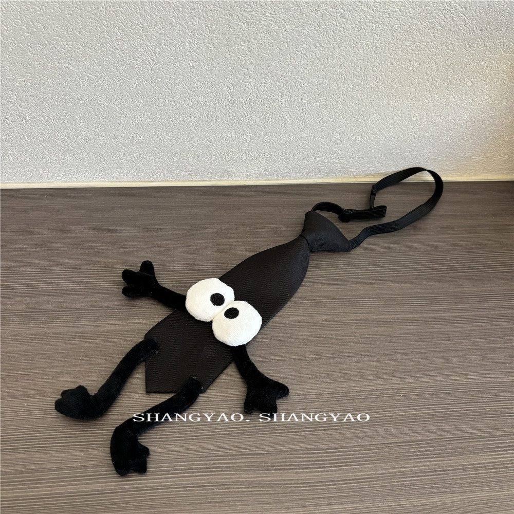 Design Genitore-Figlio Senso Nero Piccola Palla di Carbone Cartone Animato Nodo Maglietta Accessorio Personalità Moda Versatile Piccola Cravatta_voghion.com