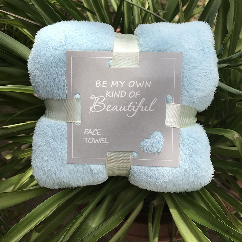 아쿠아 블루-영어