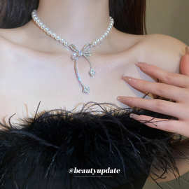 珍珠镶钻蝴蝶结项链时尚轻奢设计感小众锁骨链新款个性项饰