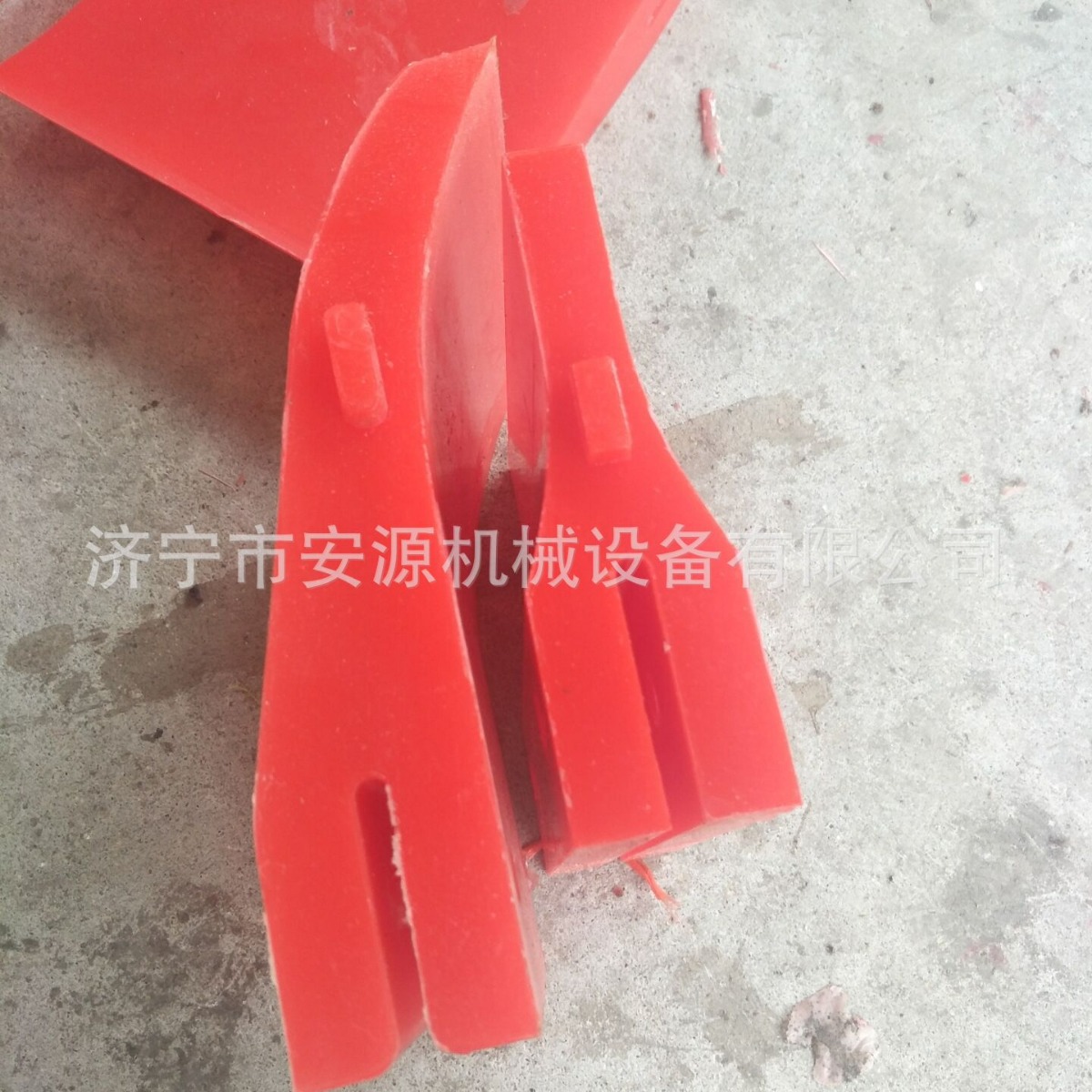 皮带输送机刀头 清扫器聚氨酯刮刀  215*200聚氨酯刮板