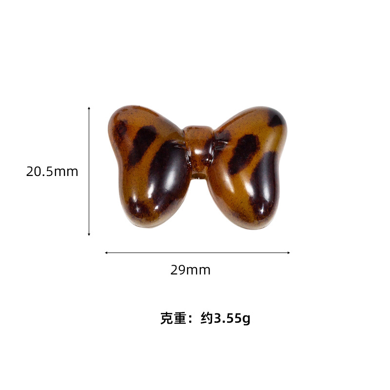 표범무늬 나비넥타이