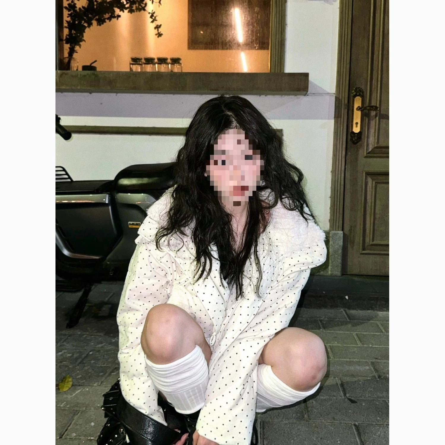 Сладкий волновой шерстяной воротник теплый пуховик женский 2024 зимний новый свободный дикий толстый теплый короткий хлебный костюм