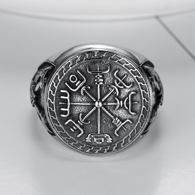 Viking Ring Image 1