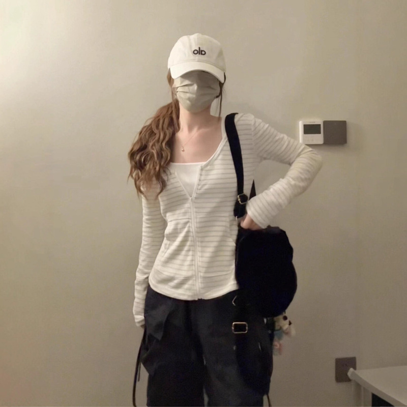 Lazy Style Stripesd Zipper Long-Sleeved Hooded Cardigan Jacket for Women Korean Style Early Autumn Wear Short Sun Protection Blouse Top