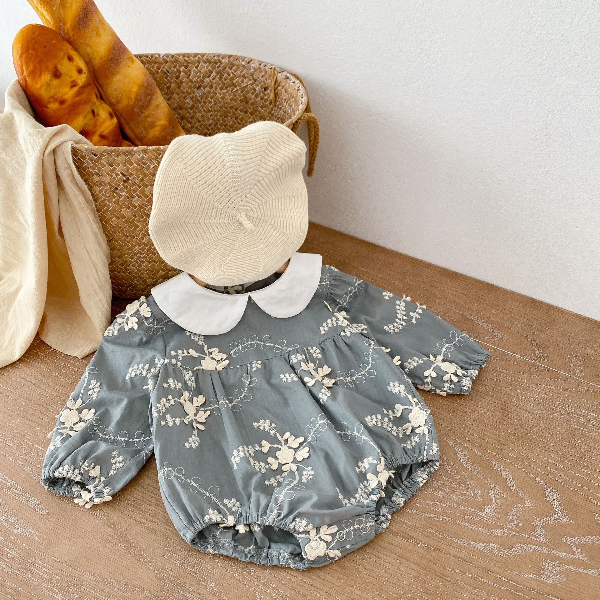 2024 Spring Girls' Long Sleeve Doll Collar Flower Embroidered Skirt+Romper Creeper Bodysuit sisters Dress_voghion.com