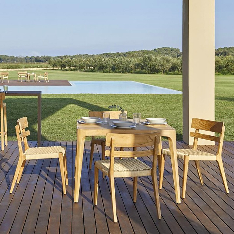 Mesas y sillas de madera maciza al aire libre Mesas y sillas de comedor de jardín al aire libre Mesas y sillas de madera de ratán de patio Mesas y sillas de teca de balcón Juego de tres piezas