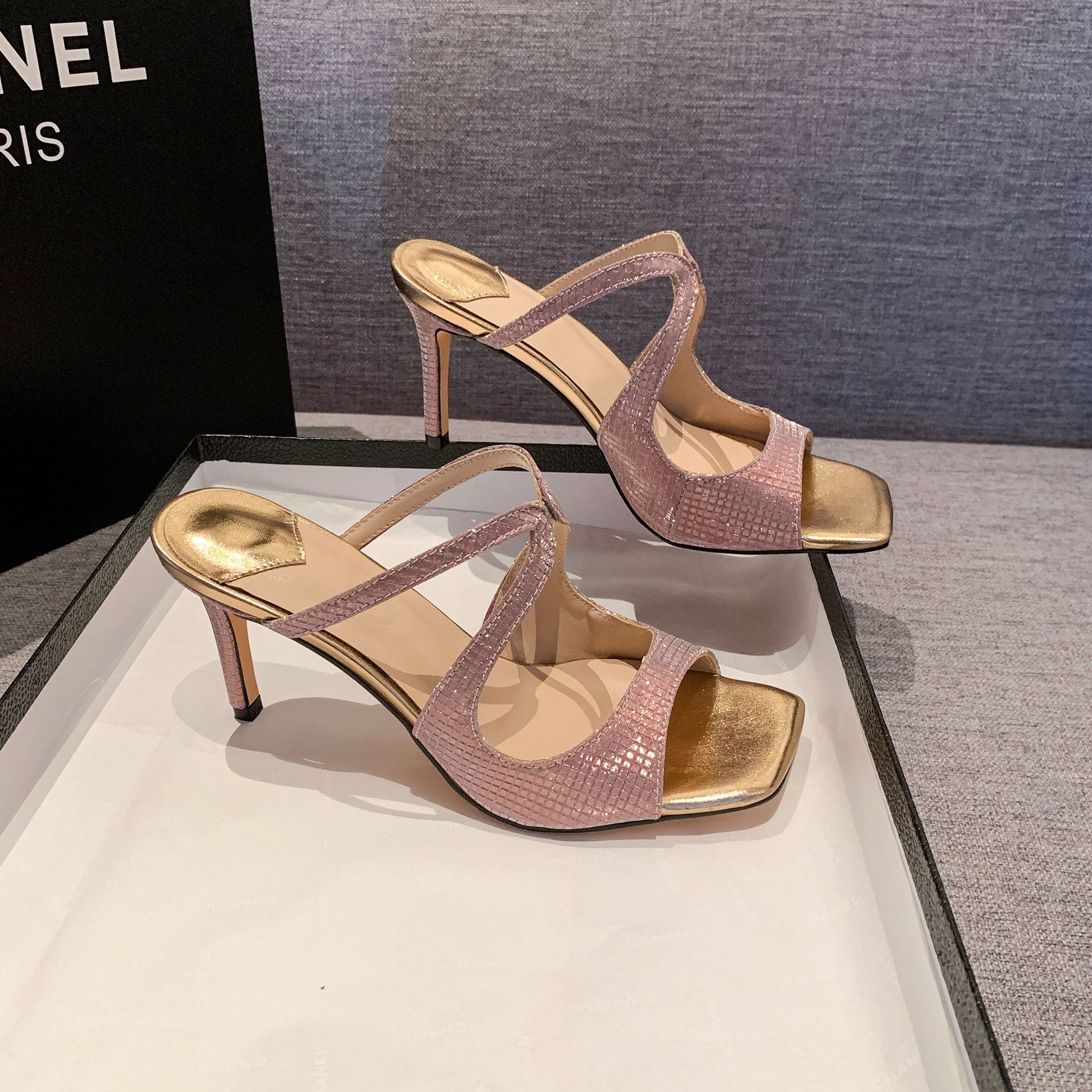 Scarpe da donna con servizio di stampa crittografata artigianale, disponibili in varie altezze di tacco e colori. Pantofole fatte a mano. 【Pre-ordine | Spedizione in 15 giorni】_voghion.com