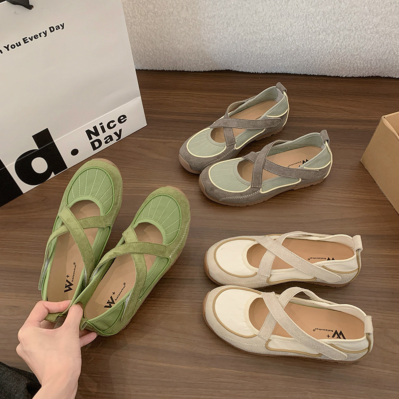 Women's 2026 New Summer Cross-Strap Thick-Soled Retro Versatile Casual Ballet Shoes with Hidden Height Increase for Petite Individuals