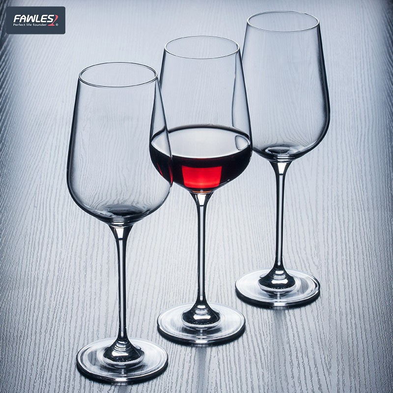 Vaso de vidrio de cristal europeo de vino tinto, vaso de pie alto casero, vaso de vino formado integralmente, vaso de vino extranjero