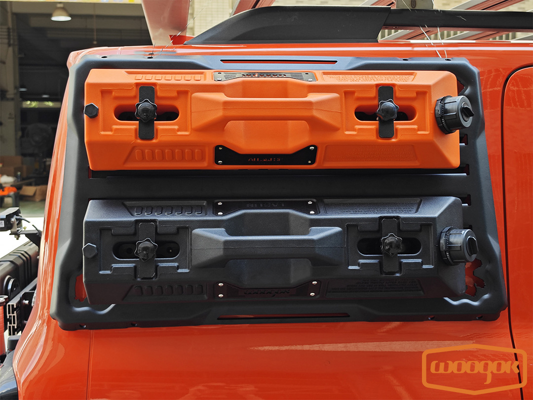 WOOGOK expands and modifies spare oil drum top fire rear side window off-road vehicle oil tank car motorcycle emergency oil tank