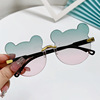 Trend children's fashionable cute sunglasses, cartoon glasses, with little bears