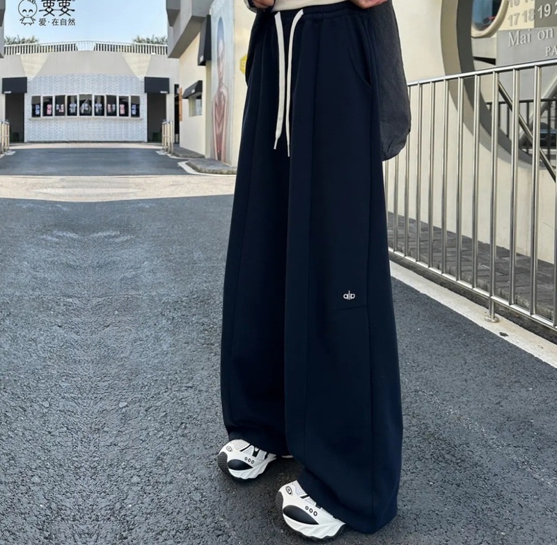 爆款字母刺绣百搭卫裤女秋冬2025新款抽绳高腰显瘦休闲弯刀阔腿裤|undefined