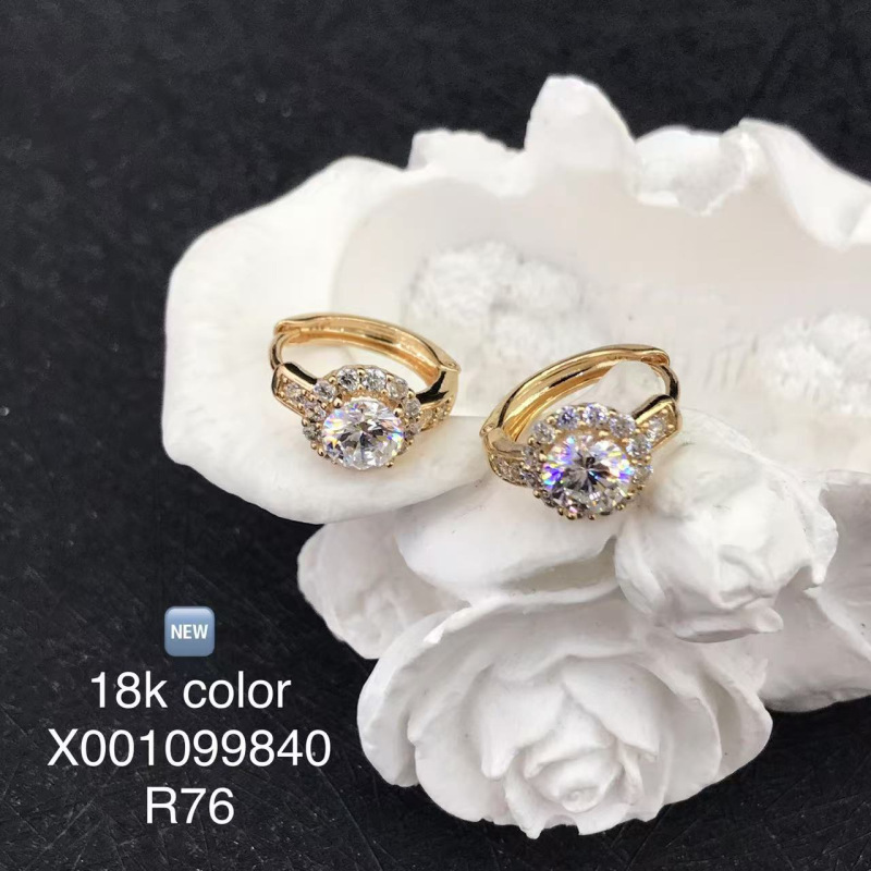 Joyería Xuping, Aleación con Baño Electrolítico en Color Oro de 18k, Pendientes con Circonitas Multicolores, Estilo Europeo y Americano, Clips para Orejas, Accesorios Versátiles y Modernos para Orejas, Venta al por Mayor