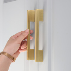 Modern Minimalist Yellow Brass Cabinet Door Handles for Western-Style Drawers, Cabinets, Wardrobes, and Doors