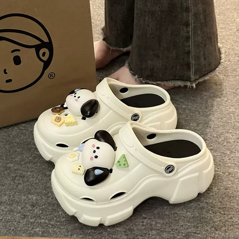 Thick-Soled Clogs for Women, Summer Outer Wear 2025 New Height-Increasing Non-Slip Beach Shoes, Toe-Cap Sandals and Slippers