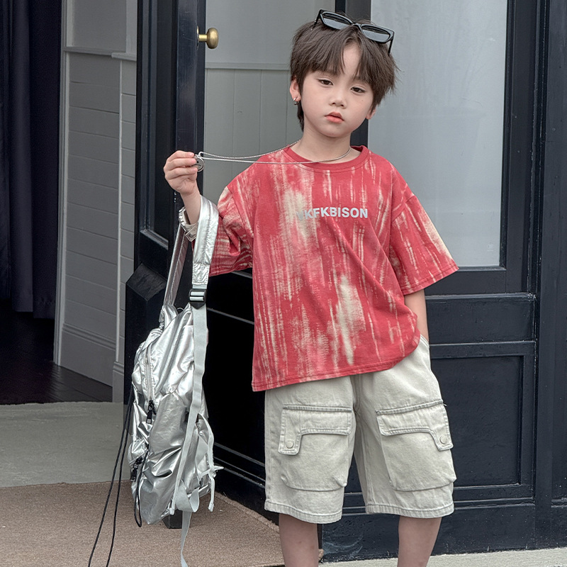 7418 Traje de manga corta para niños Camiseta de moda coreana de verano Niños geniales Ropa roja de Internet Ropa de verano Fried Street Traje de dos piezas 5