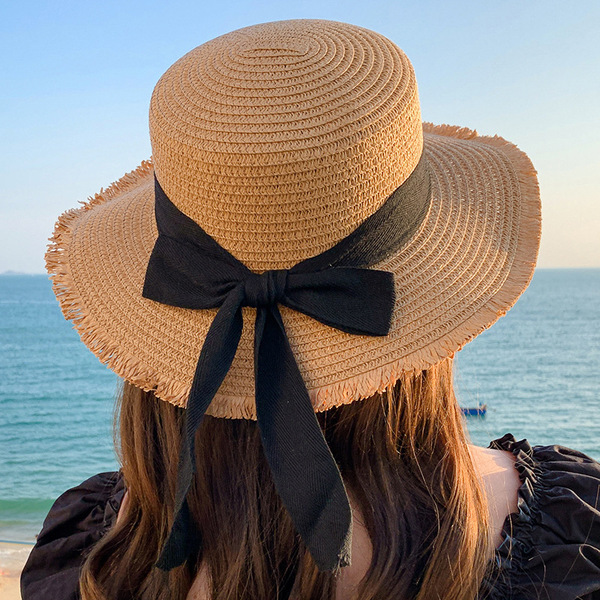 summer fashionable beach hat with bow solar-powered