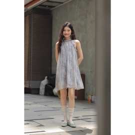 新中式国风挂脖吊带连衣裙女装2025新款夏季小个子小众设计感短裙